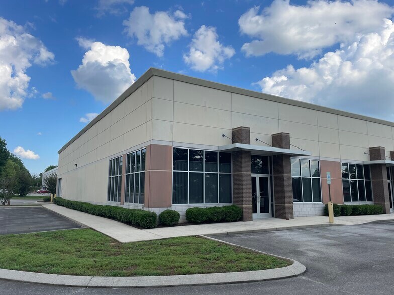 Primary Photo Of 4638 Resource Dr, Chattanooga Showroom For Lease