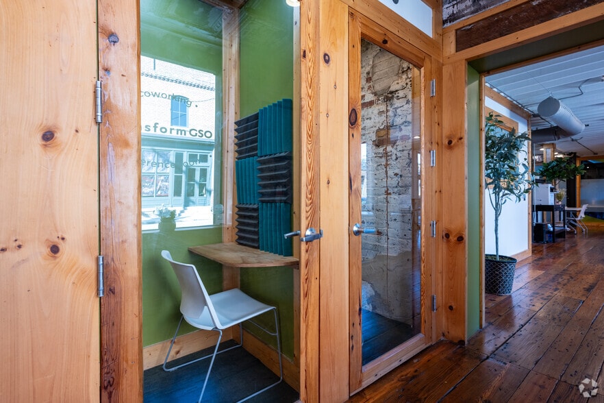 More Photos Of 111 W Lewis St, Greensboro Office For Lease
