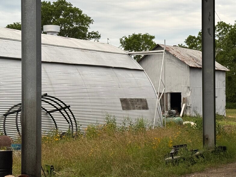 More Photos Of 20025 County Road 48, Rosharon Land For Sale