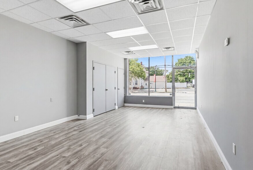 More Photos Of 1905 Bellmore Ave, Bellmore Storefront For Sale