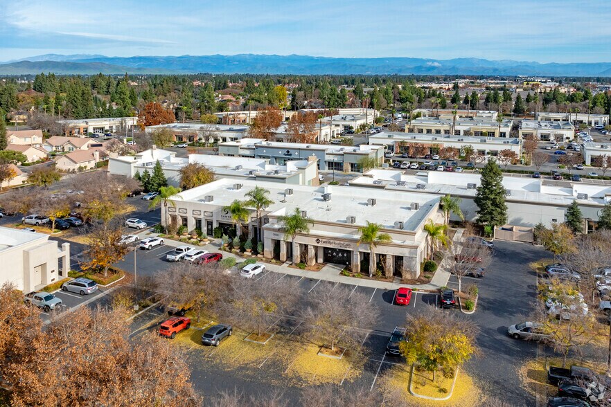 More Photos Of 7060 N Recreation Ave, Fresno Medical For Lease