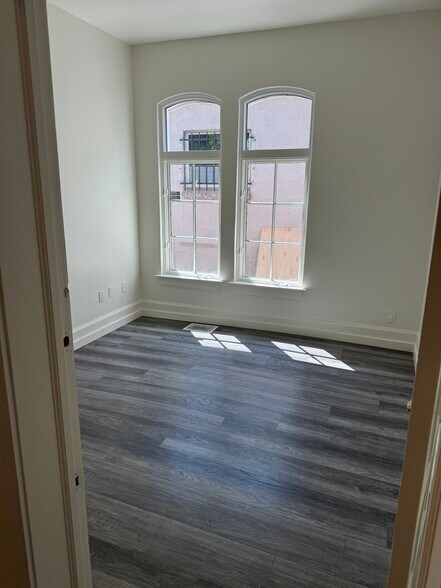 More Photos Of 2850 Welton St, Denver Office For Lease