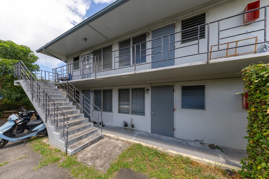More Photos Of 1640 Lusitana St, Honolulu Apartments For Sale