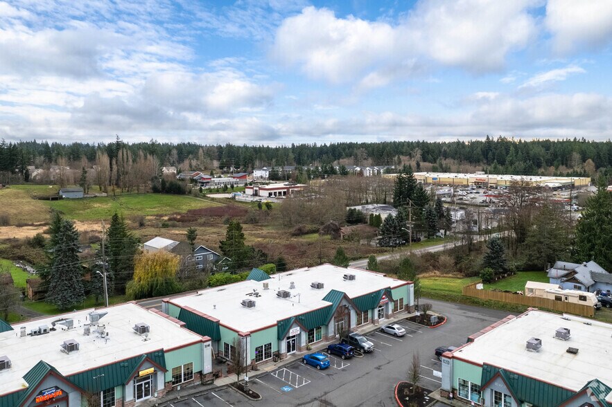 More Photos Of 1551 SE Piperberry Way, Port Orchard Storefront Retail Office For Lease