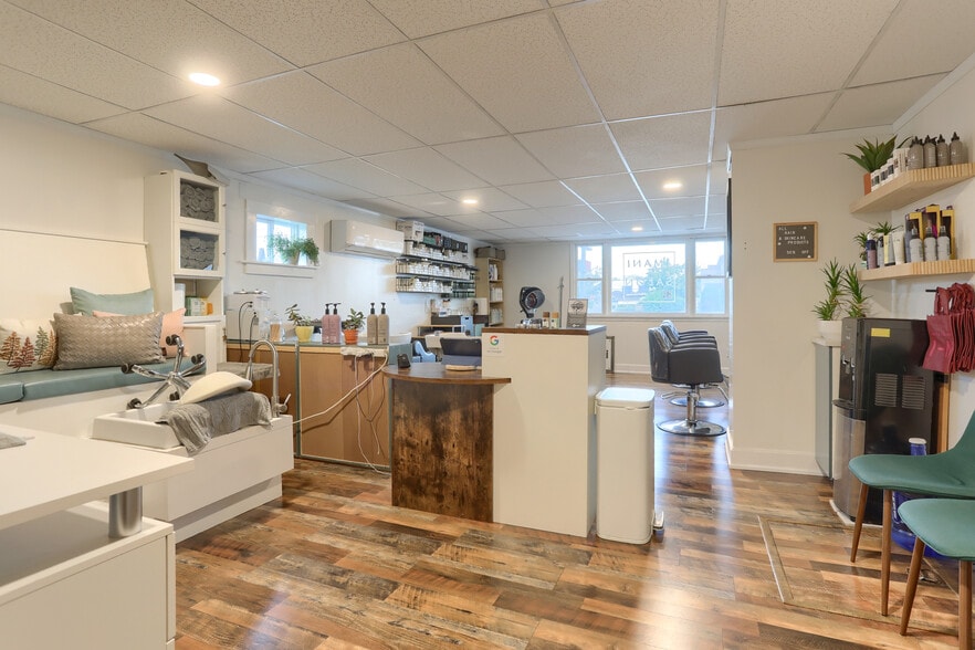 More Photos Of 2234 Cumberland St, Lebanon Storefront Retail Residential For Sale