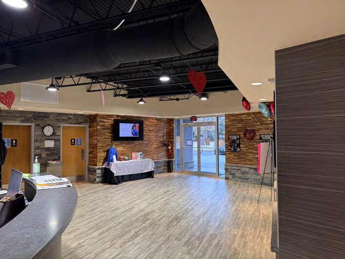 More Photos Of 2800 Powder Springs Rd, Marietta Flex For Sale