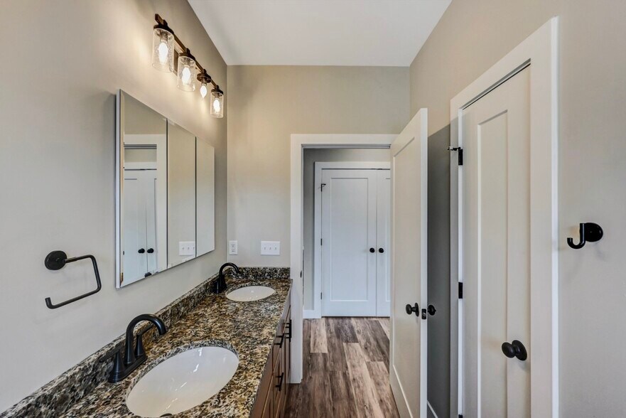 More Photos Of , Scranton Multifamily For Sale