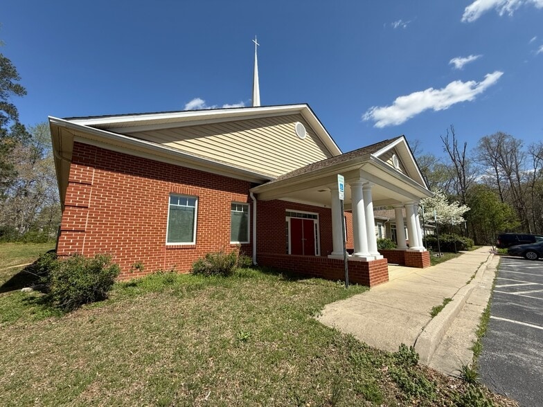 Primary Photo Of 20850 Langley Rd, Lexington Park Religious Facility For Sale