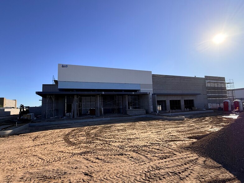 More Photos Of 8817 E Pecos Rd, Mesa Warehouse For Sale