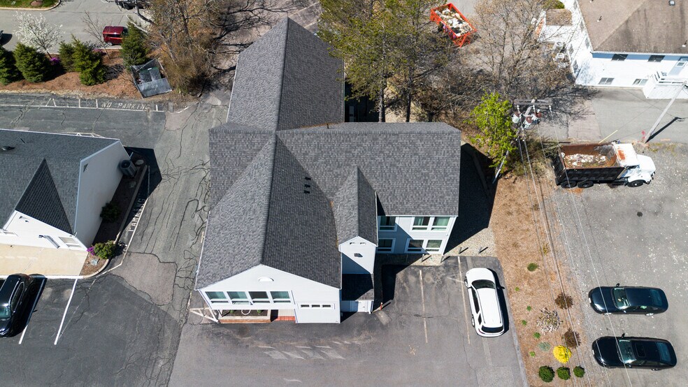 More Photos Of 189 Quincy St, Brockton Medical For Sale