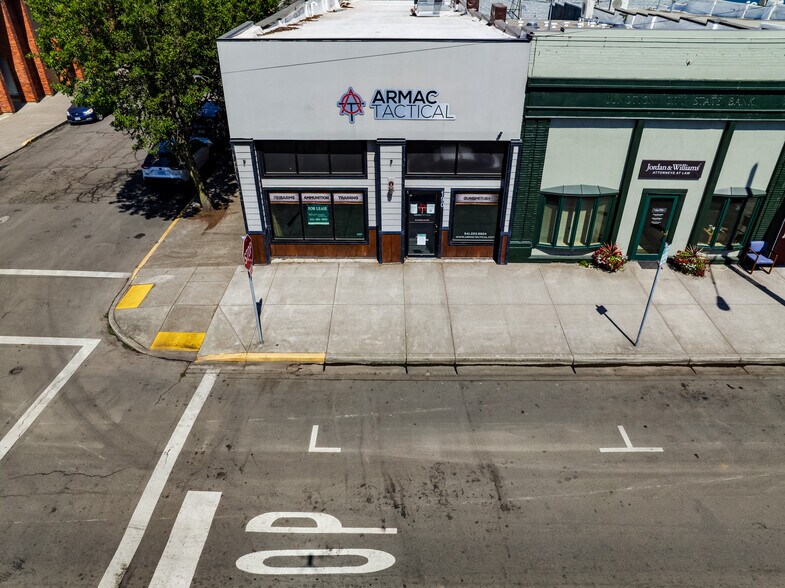 More Photos Of 190 W 6th Ave, Junction City Office For Lease