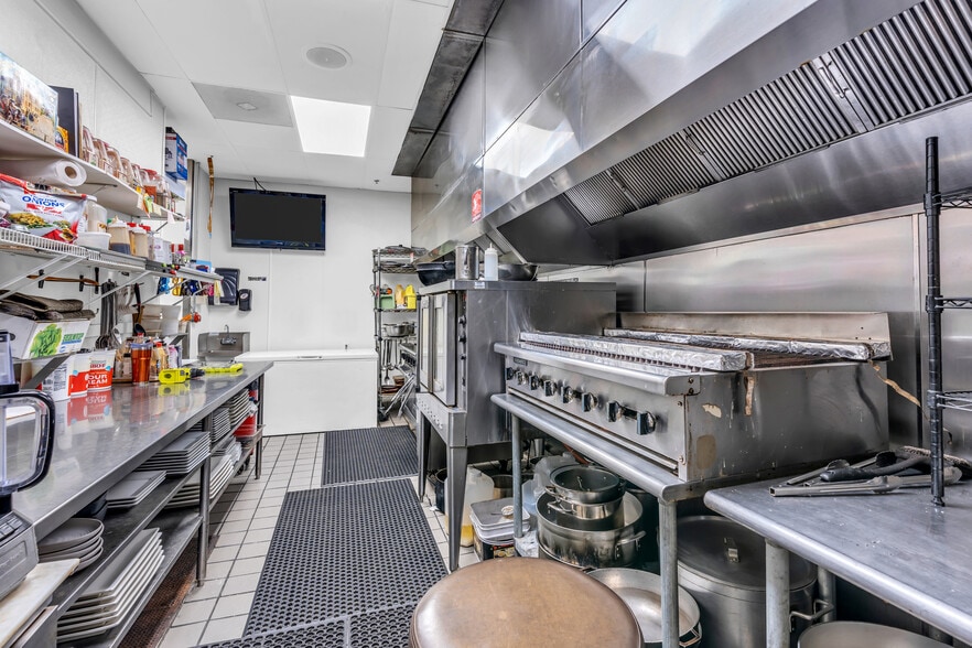 More Photos Of 357 Highway 9, Manalapan Township Storefront For Sale