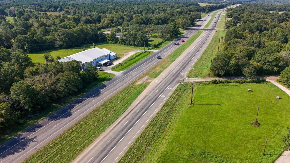 More Photos Of 10411 S US Highway 79, Palestine Warehouse For Sale