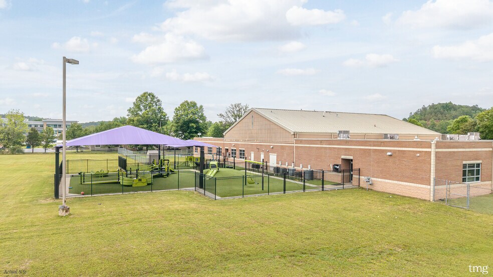 More Photos Of 4901 Northshore Dr, North Little Rock Daycare Center For Sale