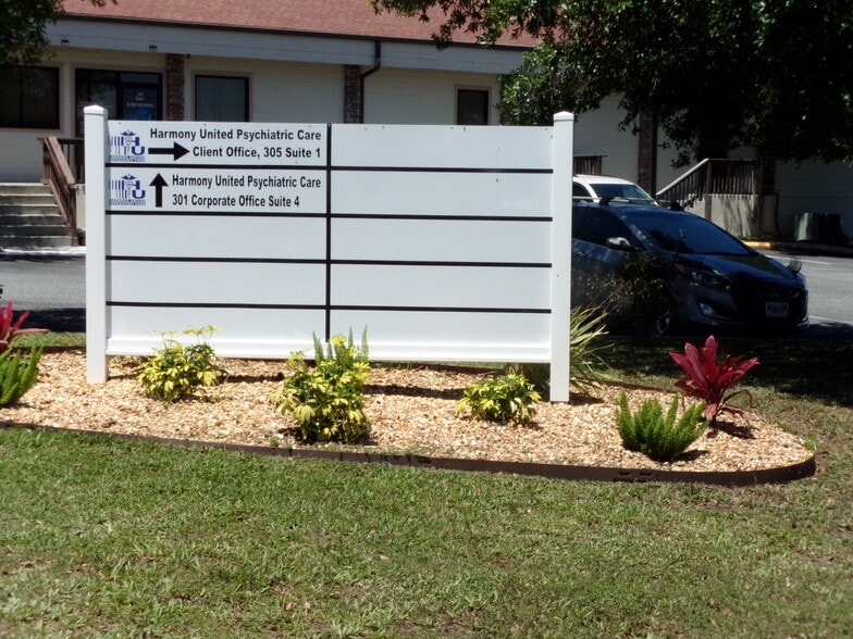 More Photos Of 301 Skyline Dr, Lady Lake Unknown For Lease