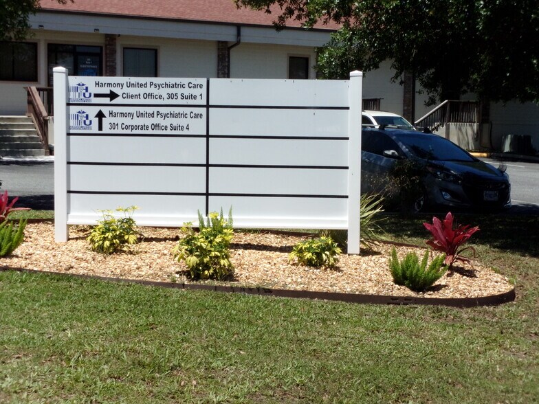 More Photos Of 305 Skyline Dr, Lady Lake Medical For Lease