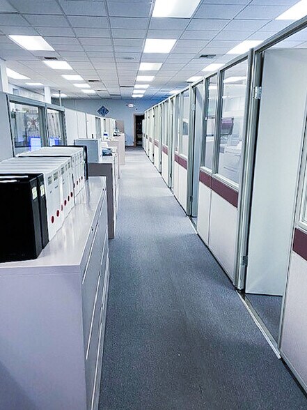 More Photos Of 18950 Base Camp Rd, Monument Office For Lease