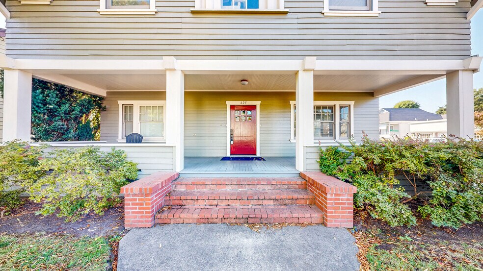 More Photos Of 625 Humboldt St, Santa Rosa Apartments For Sale