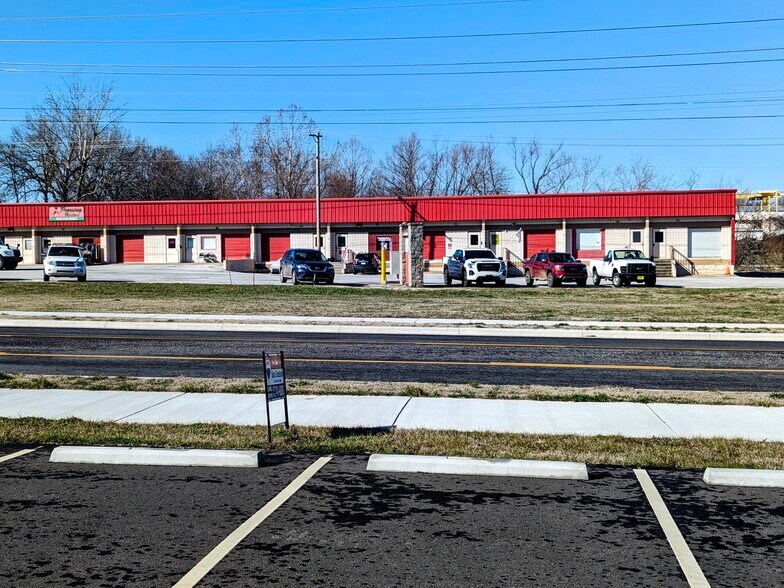 More Photos Of 1414 Goblin Dr, Harrison Self Storage For Lease