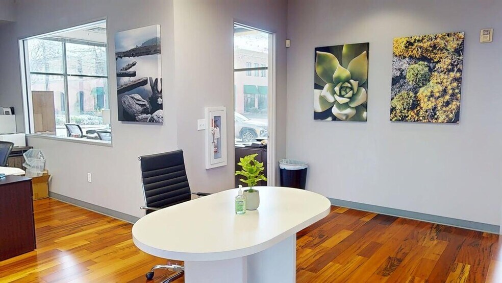 More Photos Of 105 Foss Creek Cir, Healdsburg Medical For Lease