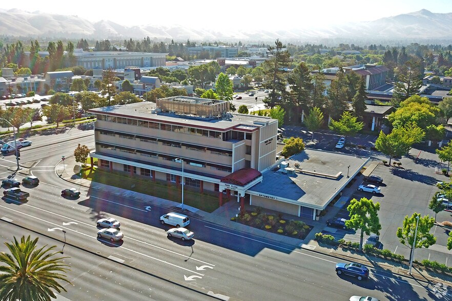 More Photos Of 3100 Mowry Ave, Fremont Office For Lease