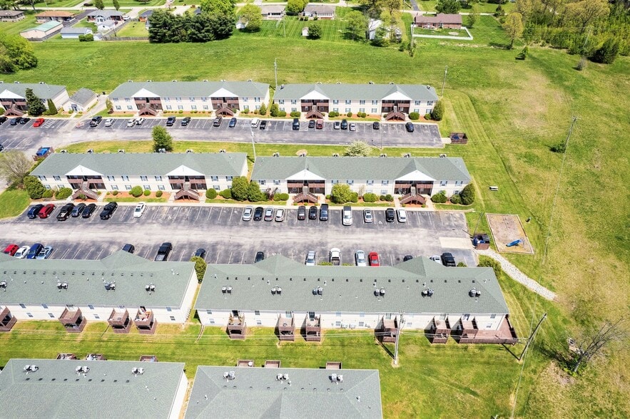 More Photos Of 111 Erie Ct, Shepherdsville Apartments For Sale