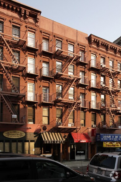 More Photos Of 42 Avenue B, New York Apartments For Lease