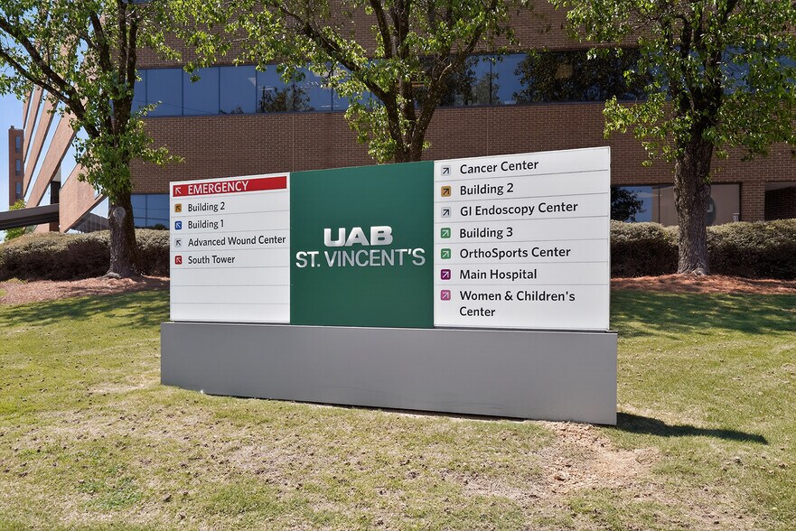 More Photos Of 2728 10th Ave S, Birmingham Medical For Lease