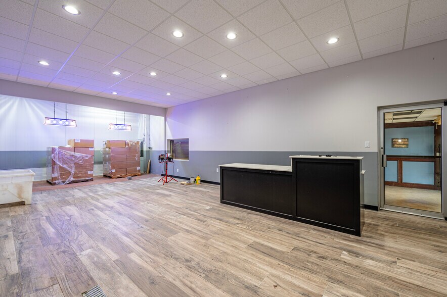 More Photos Of 1340 Highway 3, League City Freestanding For Sale