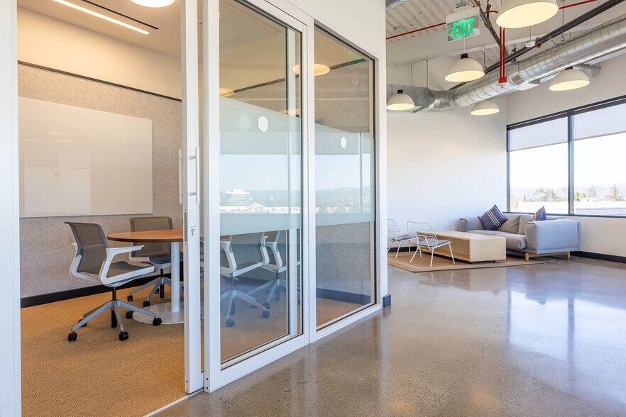More Photos Of 1840 Gateway Dr, San Mateo Coworking Space