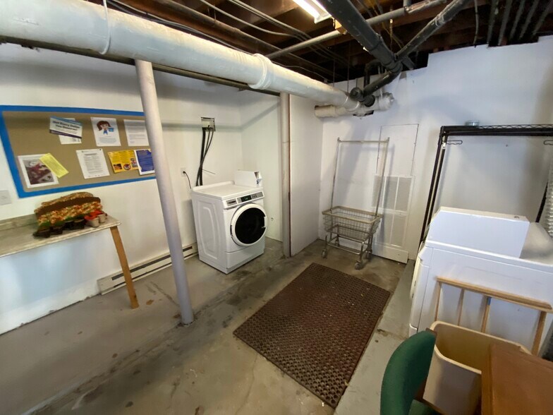 More Photos Of 78 Hawkins St, Derby Apartments For Lease