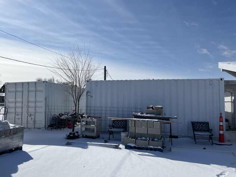 More Photos Of 262 E Whalen, Guernsey Specialty For Sale