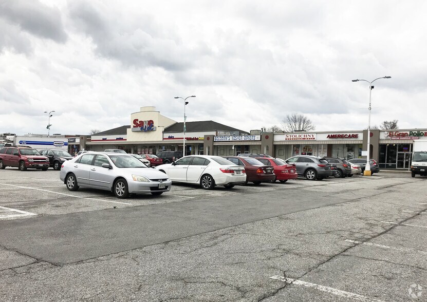 More Photos Of 6812-6862 Reisterstown Rd, Baltimore General Retail For Lease