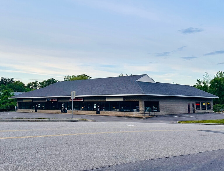 Primary Photo Of 97 Plaistow Rd, Plaistow Freestanding For Lease