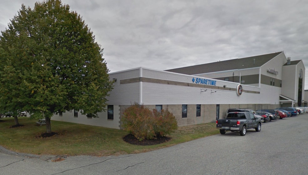 More Photos Of 18-24 Mollison Way, Lewiston Specialty For Lease