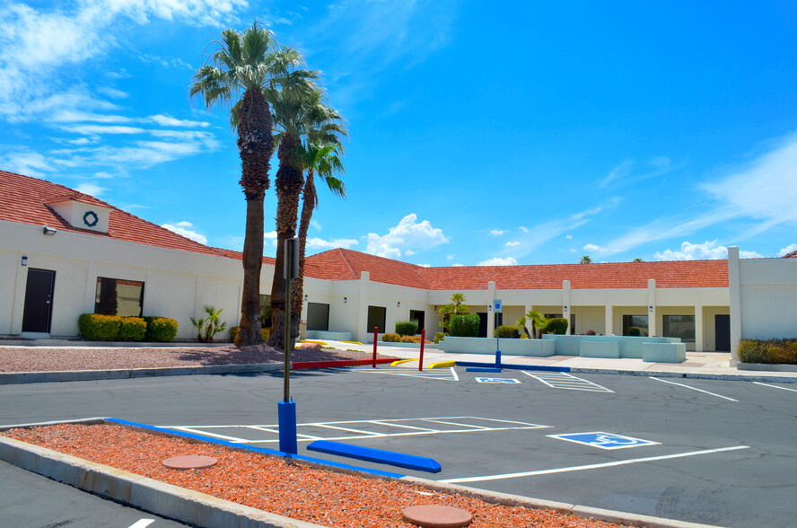 Primary Photo Of 2915 W Charleston Blvd, Las Vegas Medical For Lease