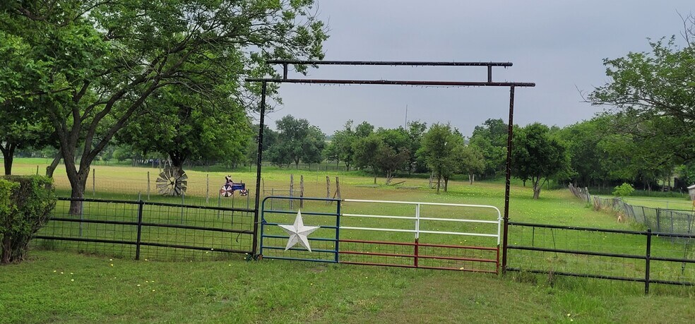 More Photos Of 1906 Barnhardt Rd, Temple Land For Sale