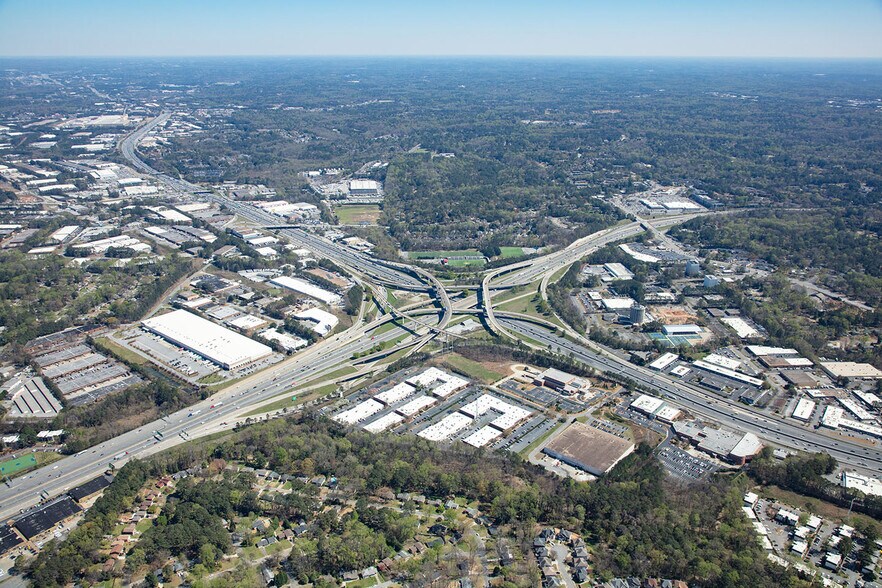 More Photos Of 4000 Dekalb Technology Pky, Atlanta Light Distribution For Lease