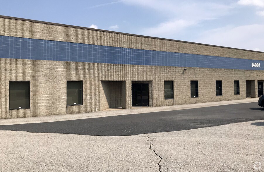 More Photos Of 14001 Townsend Rd, Philadelphia Warehouse For Lease