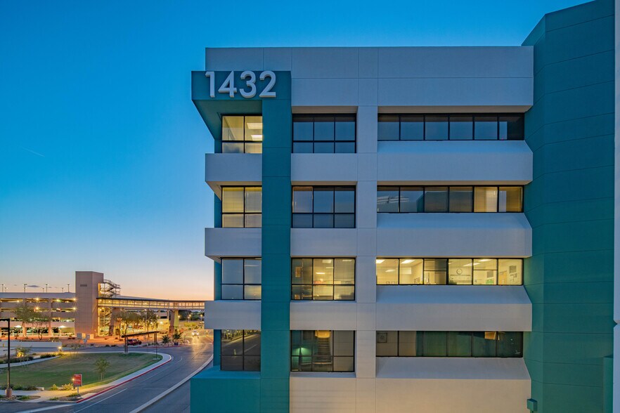 More Photos Of 1450 S Dobson Rd, Mesa Unknown For Lease