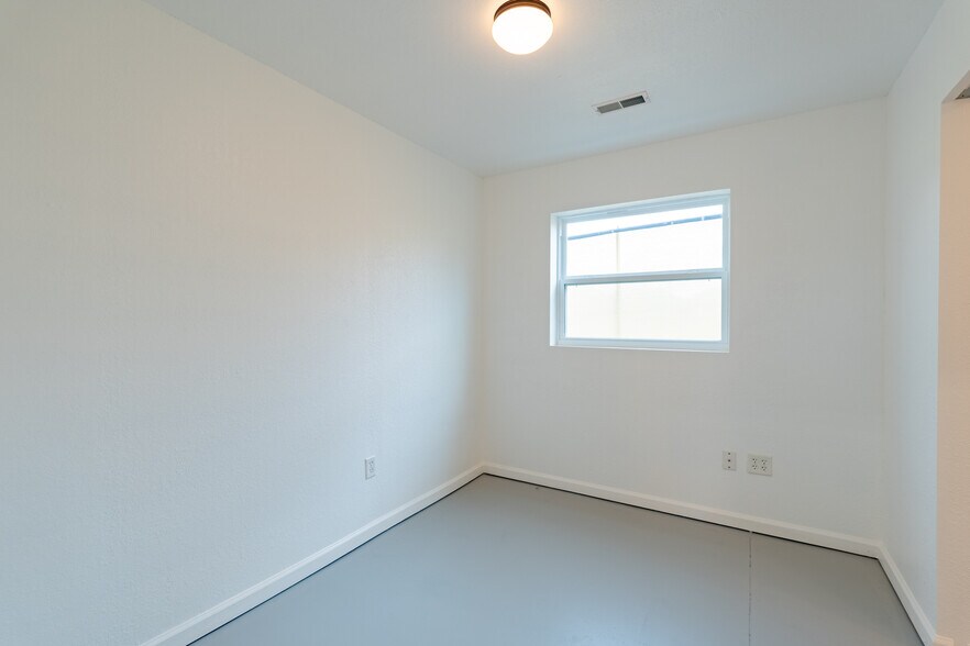 More Photos Of 202 Hemi Ln, Gravois Mills Specialty For Sale