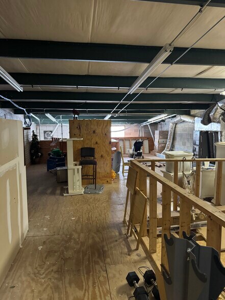 More Photos Of 2051 Trade Center Way, Naples Flex For Sale