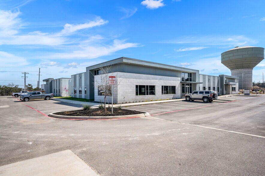 More Photos Of 4318 De Zavala Rd, San Antonio Office For Lease