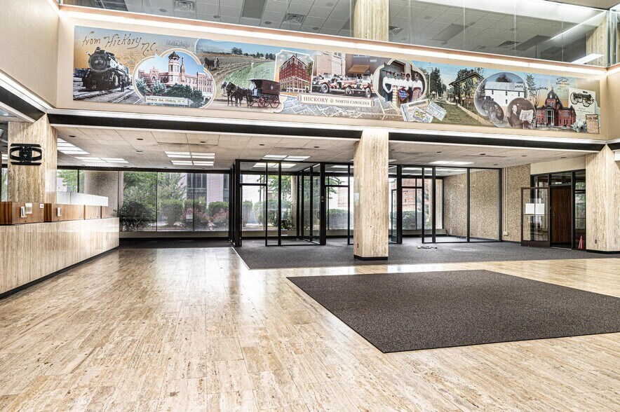 More Photos Of 200 1st Ave NW, Hickory Office For Sale