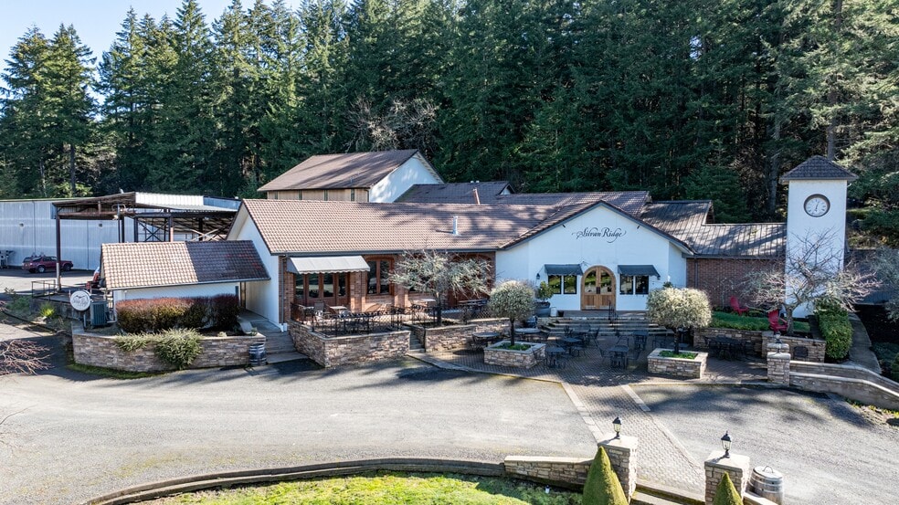 More Photos Of 27012 Briggs Hill Rd, Eugene Winery Vineyard For Sale