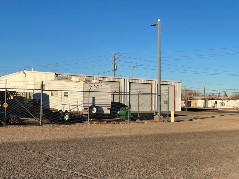 More Photos Of 700 N Gold Ave, Deming Specialty For Sale