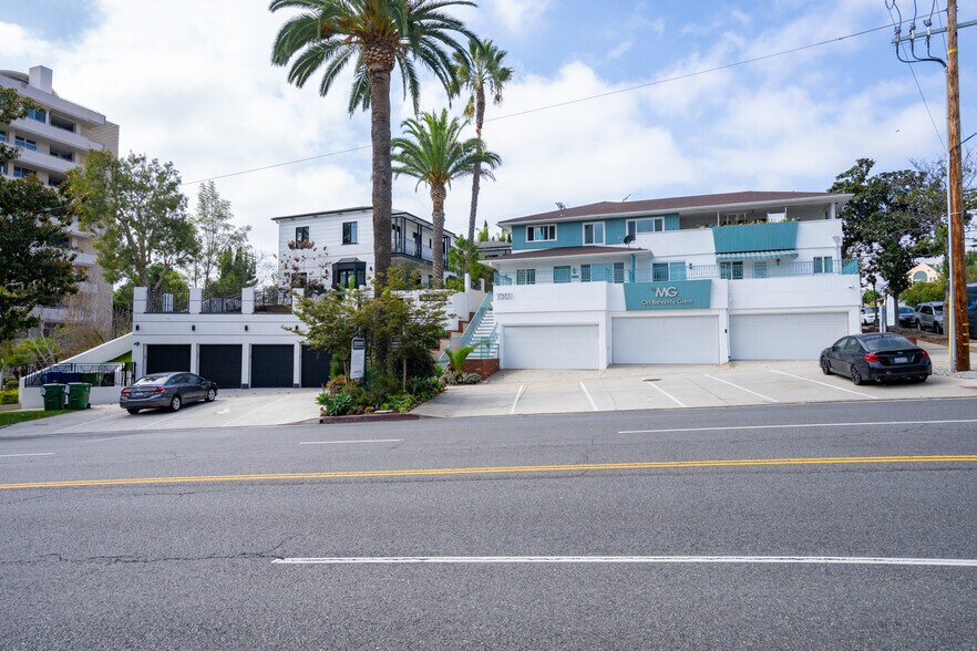 More Photos Of 1301 S Beverly Glen Blvd, Los Angeles Apartments For Sale