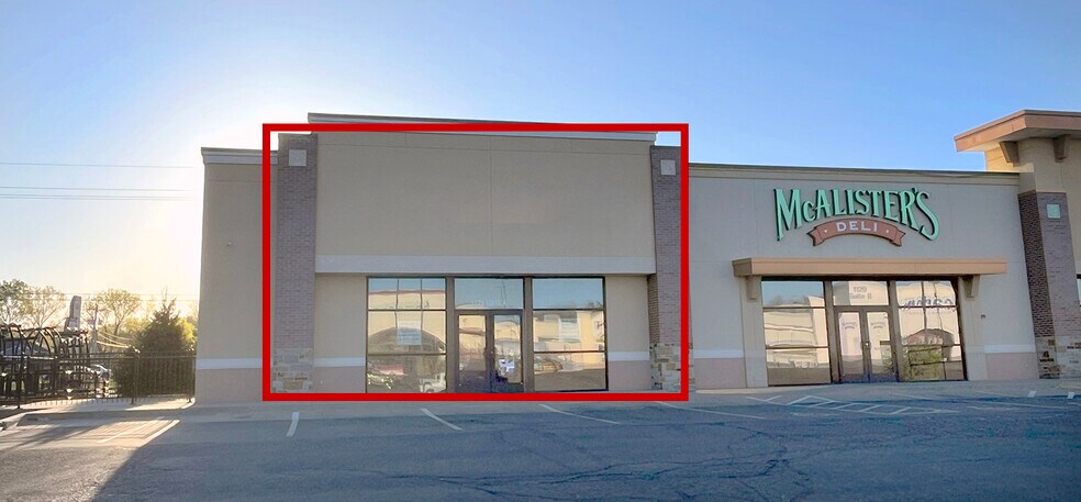 Primary Photo Of 1129 SW Wanamaker Rd, Topeka Storefront For Lease
