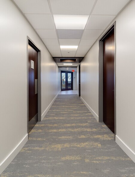 More Photos Of 2503 Del Prado Blvd S, Cape Coral Medical For Lease