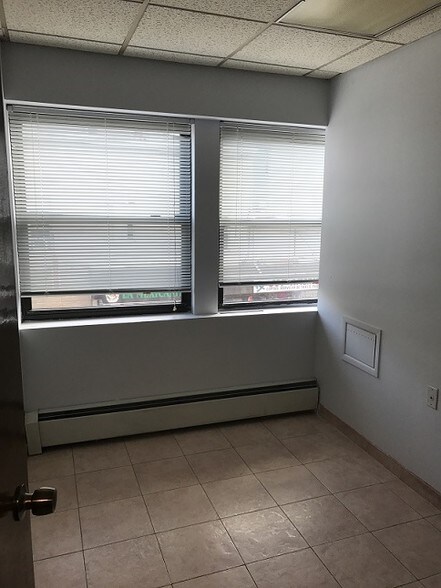 More Photos Of 4912 Bergenline Ave, West New York Health Club For Lease